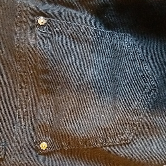 Black Empyre Distressed Overall Shorts - Picture 6 of 8